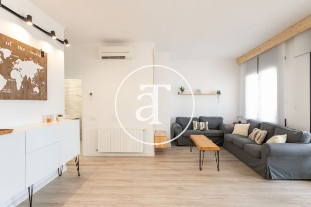 Ático de alquiler temporal con 3 habitaciones dobles y terraza en Sant Andreu 5