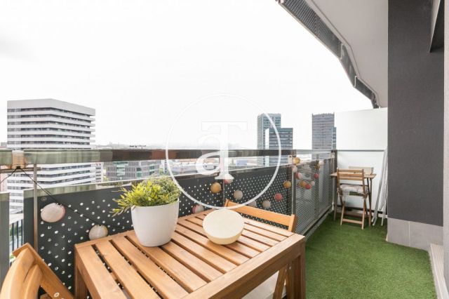 Location temporaire d'un appartement avec 2 chambres, studio et piscine chauffée à Plaza Europa 4