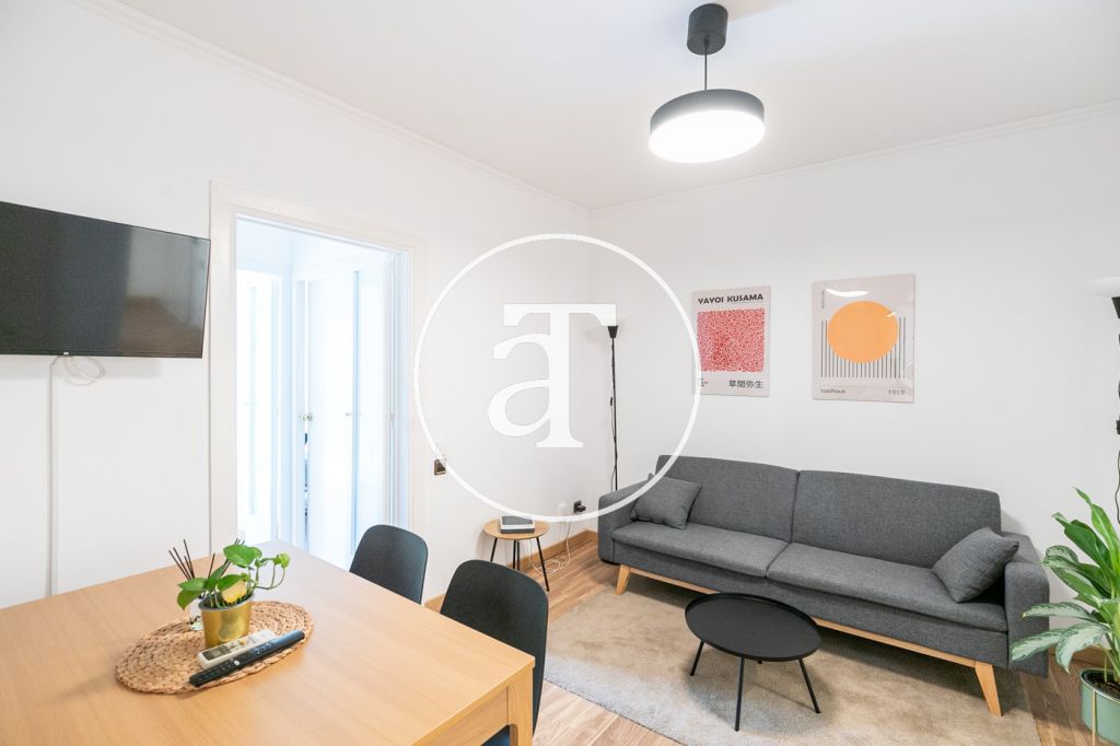Monthly rental apartment with 2 bedrooms in Sants Montjuic 1