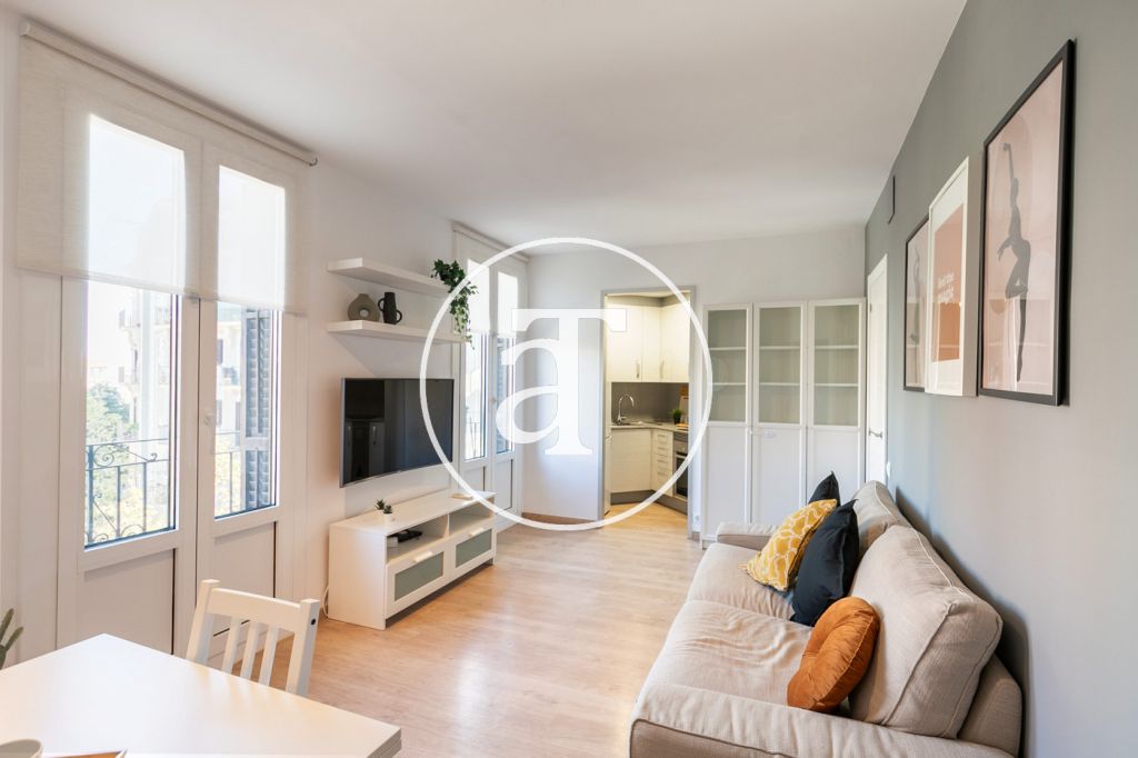 Location temporaire d'un appartement avec une chambre et un studio dans le quartier de la Sagrada Familia 2