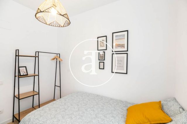 Piso de alquiler temporal de 2 habitaciones y terraza en Poblenou 22