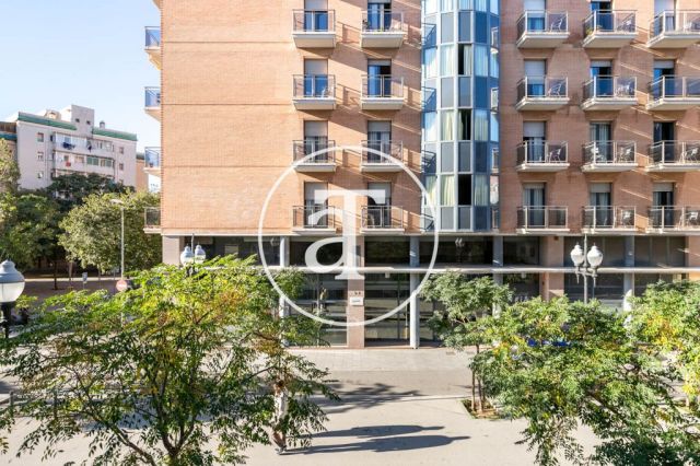 Piso de alquiler temporal de 2 habitaciones y terraza en Poblenou 14