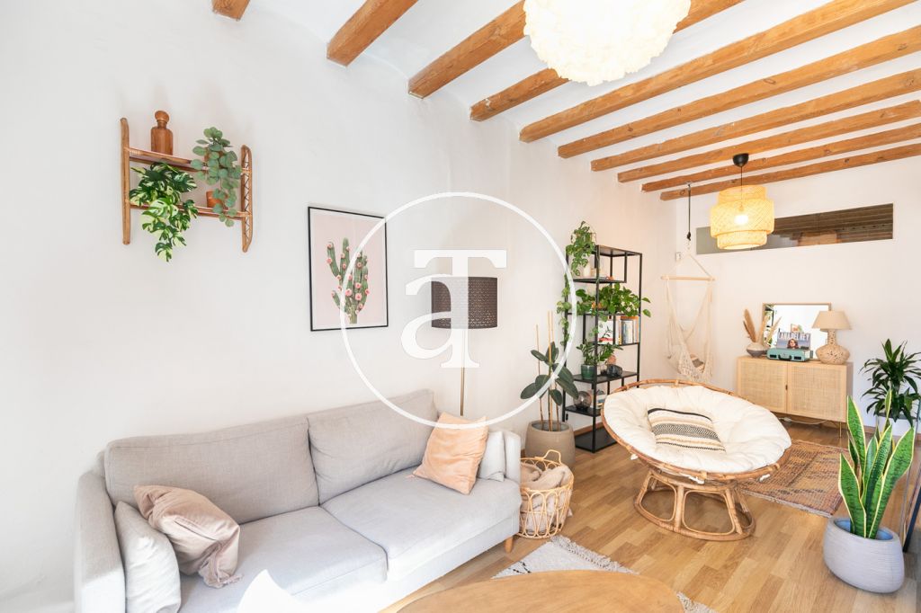 Monthly rental apartment with 1 bedroom in Gracia 2