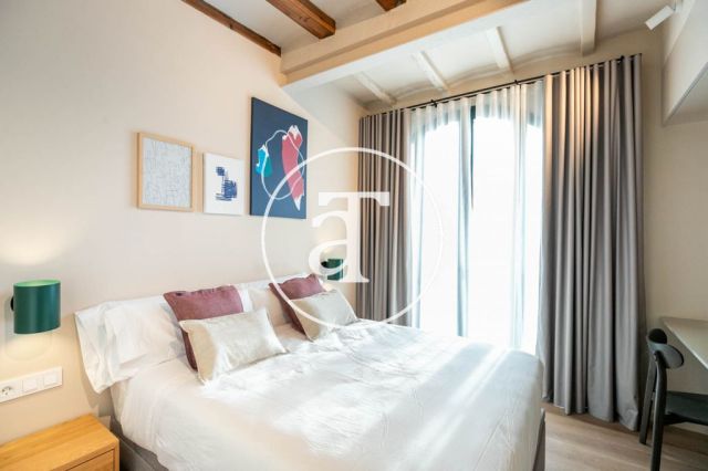 Brand new monthly rental apartment with 2 bedrooms and terrace close to the station Llacuna. 13