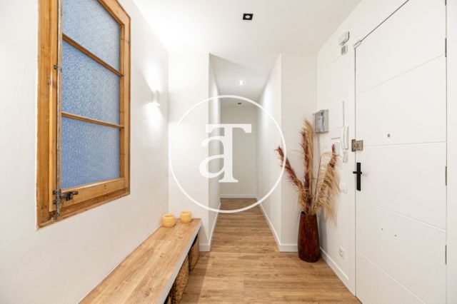 Appartement de 2 chambres à louer temporairement à Carrer de Girona 33