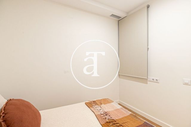 Appartement de 2 chambres à louer temporairement à Carrer de Girona 20