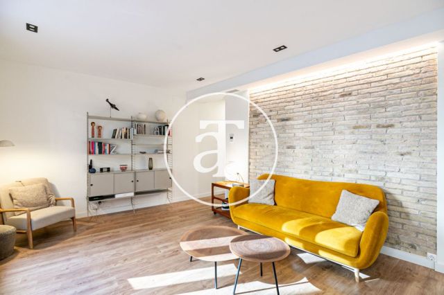 Appartement de 2 chambres à louer temporairement à Carrer de Girona 7