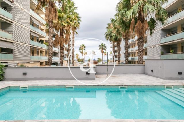 Monthly rental apartment with 2 bedrooms, private terrace, communal pool and sea view 34
