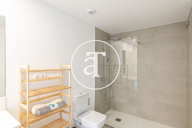 Monthly rental apartment with 2 bedrooms, private terrace, communal pool and sea view 23