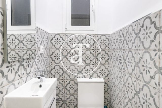 Location temporaire d'un appartement avec 3 chambres et terrasse à proximité de la Sagrada Família 19