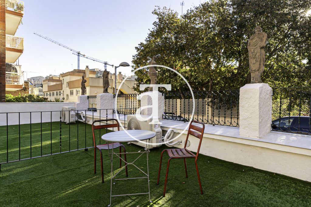 Monthly rental house with 1 bedroom and terrace a few steps from Parc Güell 1