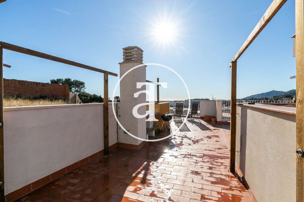 Monthly rental Triplex with 2 bedrooms and 3 terraces in Gracia Vallcarca 46