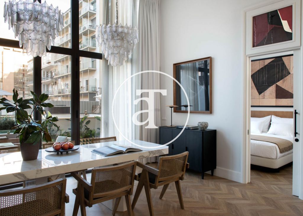 Monthly rental apartmen with 3 bedrooms and common areas in Paseo de Gracia 1
