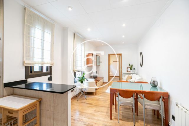 Monthly rental penthouse with 2 bedrooms and terrace in Gracia 5