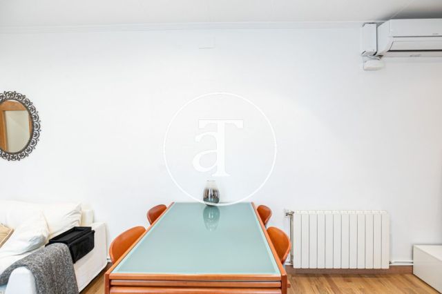 Monthly rental penthouse with 2 bedrooms and terrace in Gracia 9