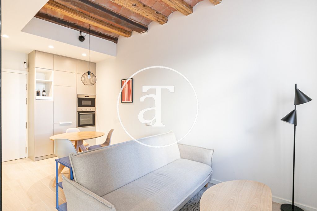 Monthly rental apartment with 1 bedroom in Eixample 2