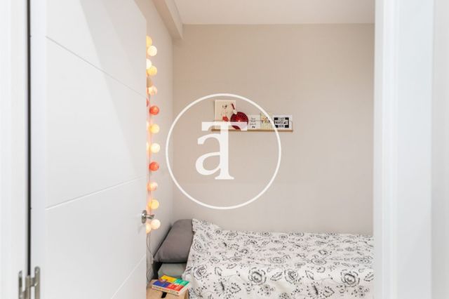 Monthly rental apartment with 2 bedroom close to the Hospital de Sant Pau 15