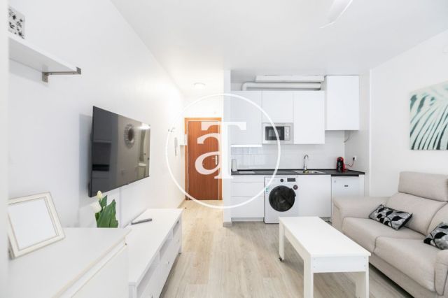 Monthly rental studio close to L'Illa Diagonal 11