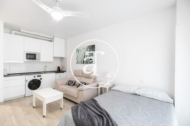 Monthly rental studio close to L'Illa Diagonal 4