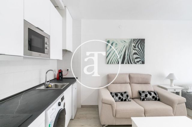 Monthly rental studio close to L'Illa Diagonal 7