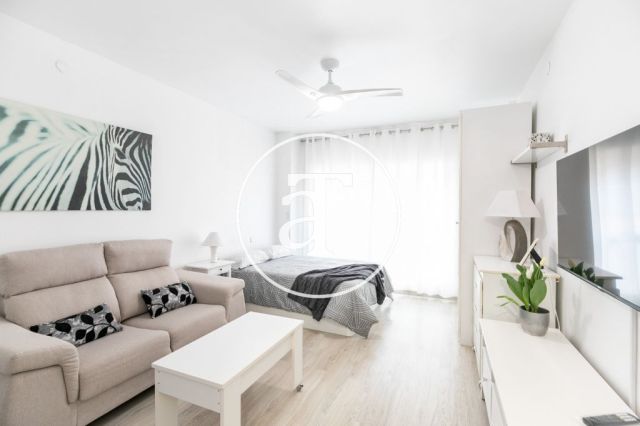 Monthly rental studio close to L'Illa Diagonal 2