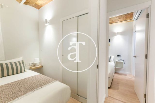 Monthly rental apartment with 2 bedroom close to Hospital Sant Pau 13
