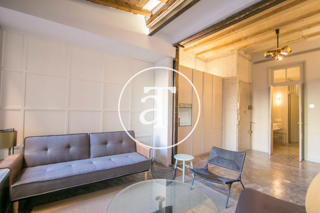 Furnished designer flat with terrace in Sant Antoni 2