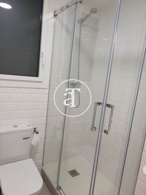 Monthly rental apartment with 2 bedrooms in Poblenou 16