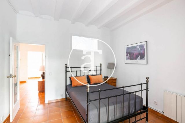 Piso de alquiler temporal de 3 habitaciones próximo al Parque de la Ciudadela 17