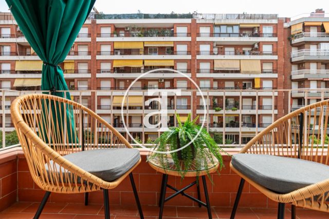 Piso de alquiler temporal de 3 habitaciones a un paso de L'illa Diagonal 11