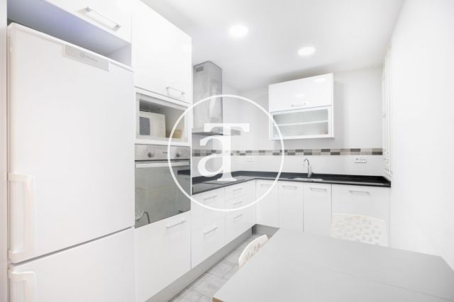 Luminoso apartamento de 3 habitaciones en Eixample Esquerra 5