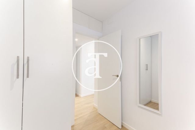 Piso de alquiler temporal de 3 habitaciones en El Poble -Sec 27