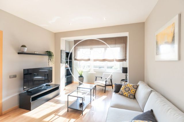 Monthly rental apartment with 3 bedroom next to the Hospital Clinic 4