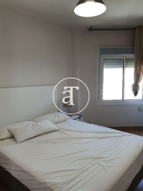 Comfortable and bright furnished apartment in Eixample Dreta 17