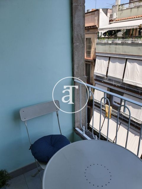 Comfortable and bright furnished apartment in Eixample Dreta 9