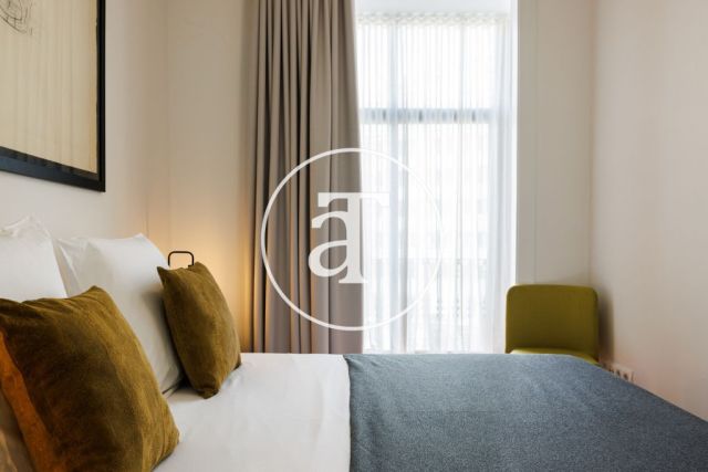 Location temporaire d'un appartement de 2 chambres à Eixample 17