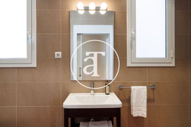 Location temporaire d'un appartement de 2 chambres à Eixample 23