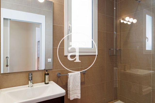 Location temporaire d'un appartement de 2 chambres à Eixample 24