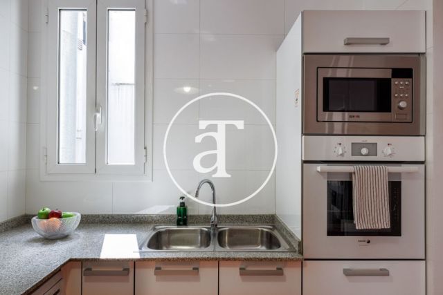 Location temporaire d'un appartement de 2 chambres à Eixample 13