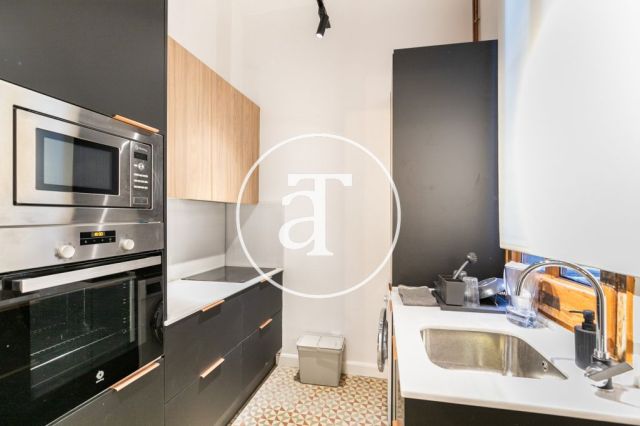 Appartement de 2 chambres à louer temporairement à Ciutat Vella 7