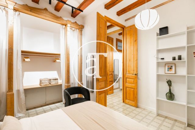 Appartement de 2 chambres à louer temporairement à Ciutat Vella 15