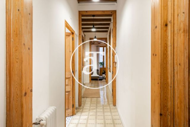 Appartement de 2 chambres à louer temporairement à Ciutat Vella 17