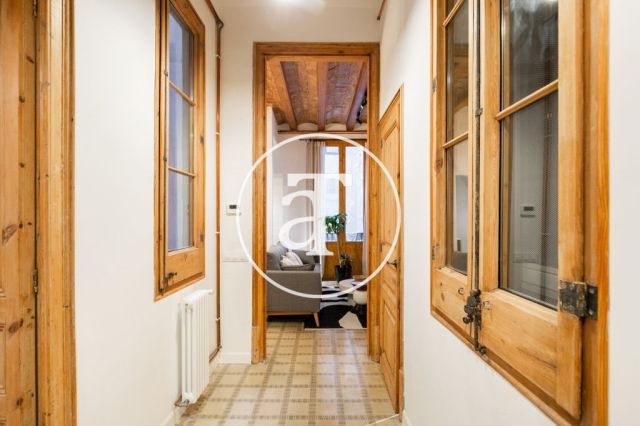 Appartement de 2 chambres à louer temporairement à Ciutat Vella 18