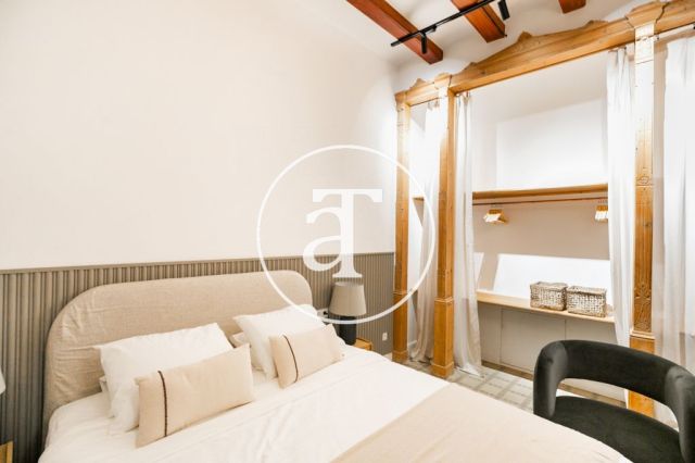 Appartement de 2 chambres à louer temporairement à Ciutat Vella 16