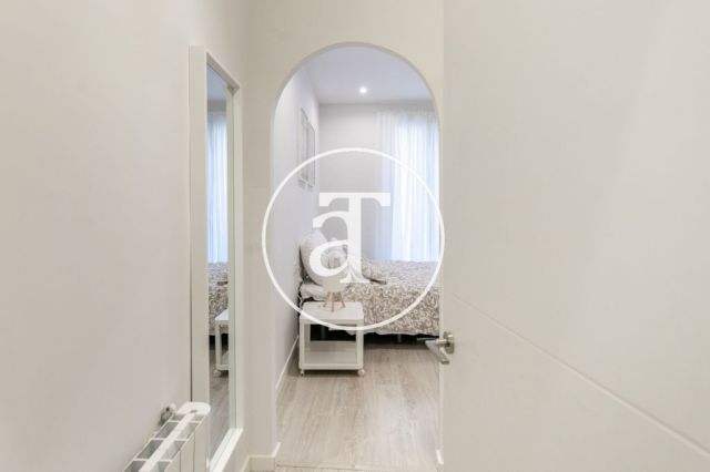 Appartement en location temporaire avec 2 chambres, balcon et terrasse, à deux pas des Ramblas et du Mercat de la Boqueria 17