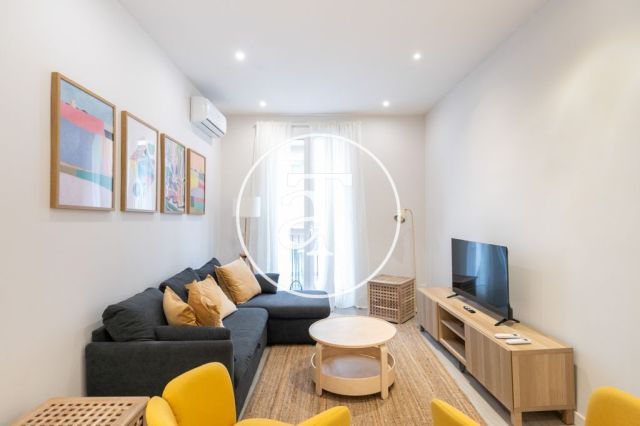 Appartement en location temporaire avec 2 chambres, balcon et terrasse, à deux pas des Ramblas et du Mercat de la Boqueria 3