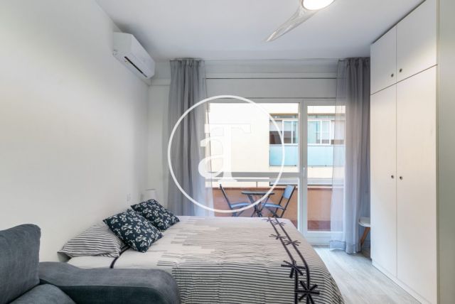 Monthly rental studio with balcony close to L'Illa Diagonal 11