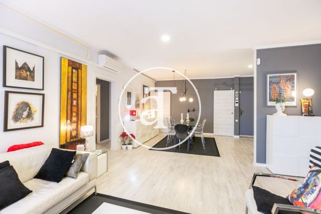 Location temporaire d'un appartement avec 1 chambre et studio à Gran Via de Les Corts Catalans 9