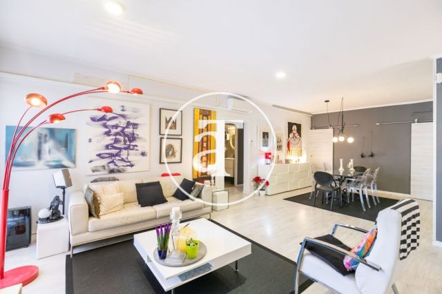 Location temporaire d'un appartement avec 1 chambre et studio à Gran Via de Les Corts Catalans