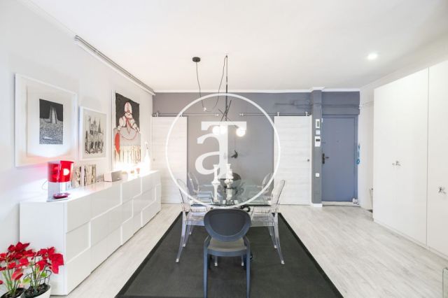 Location temporaire d'un appartement avec 1 chambre et studio à Gran Via de Les Corts Catalans 6